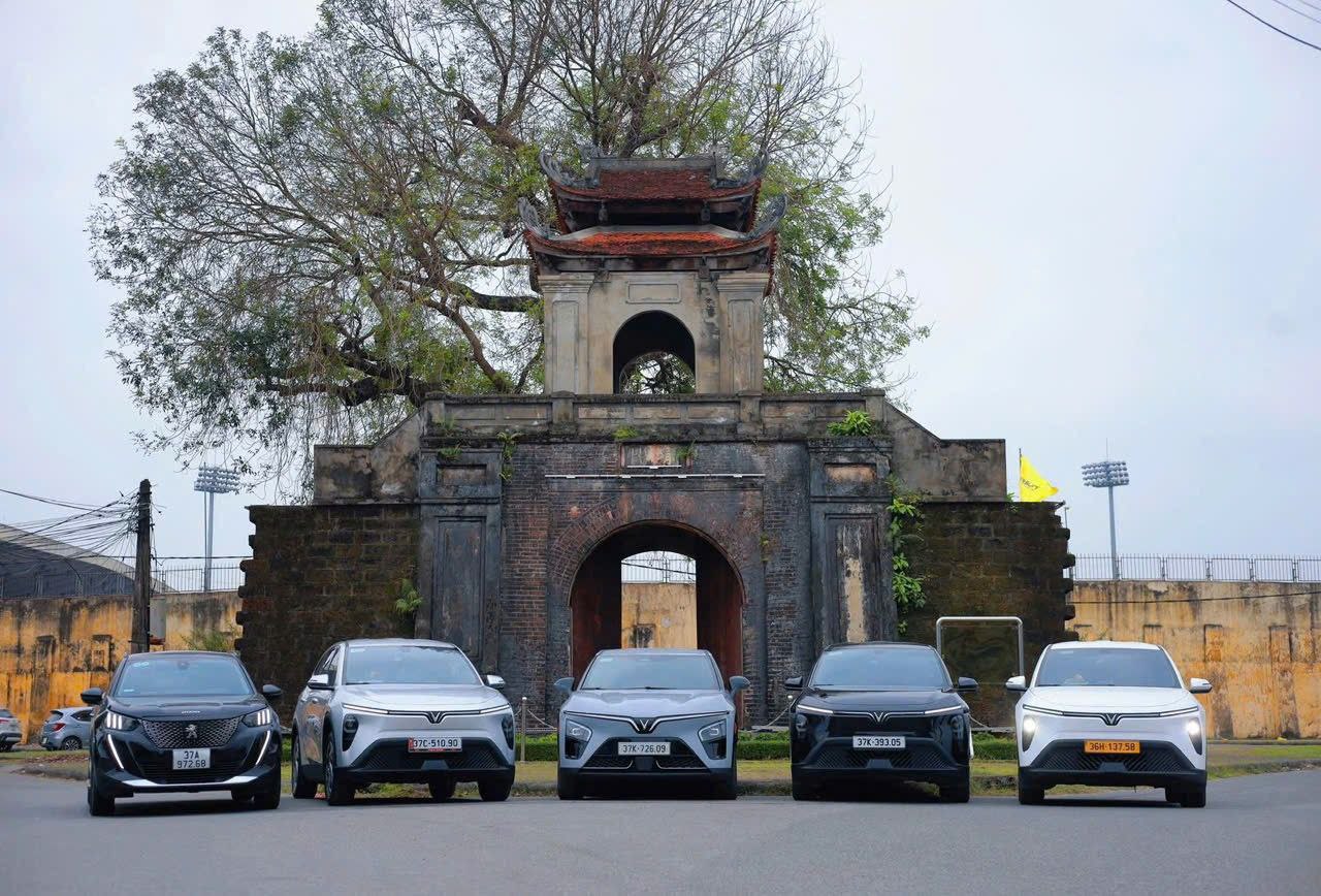 Xe 4 chỗ Vinh Bắc Ninh